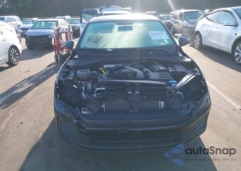 2022 Volkswagen Jetta 1.5T S z USA, uszkodzony, nr VIN 3VWCM7BU8NM004003